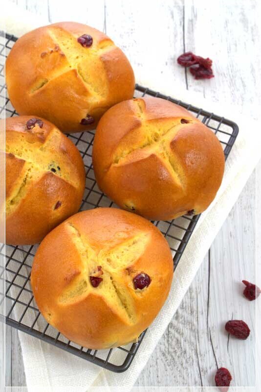 Bazis mit Schokolade oder Cranberries
